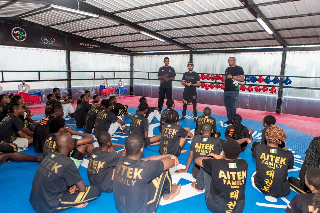Training briefing at the AITEK Family centre.